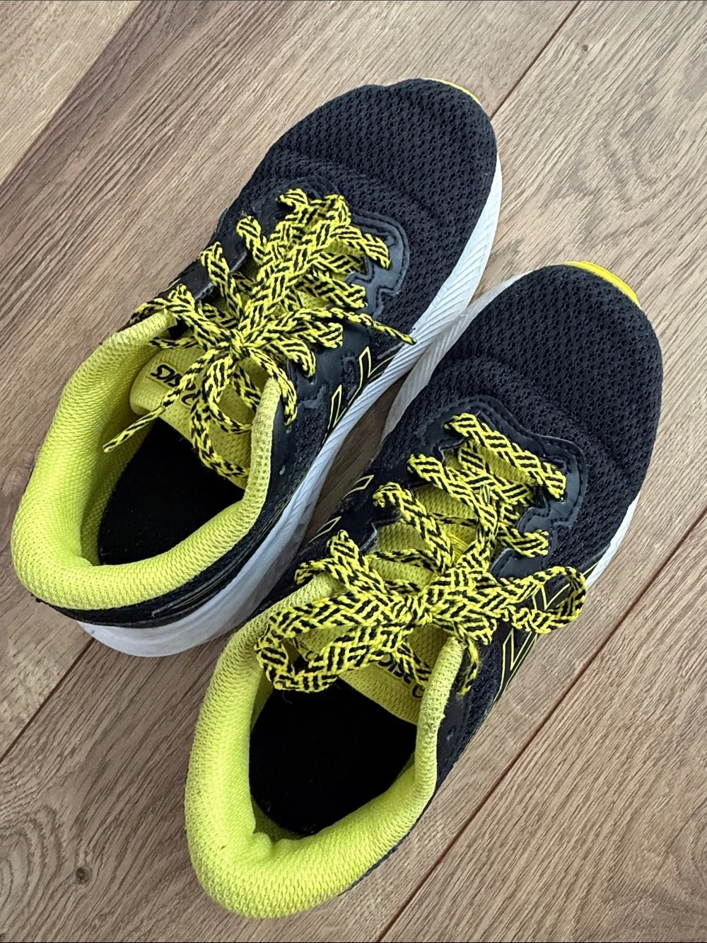 Asics Black & Yellow Gel-Excite 10 Running Shoes